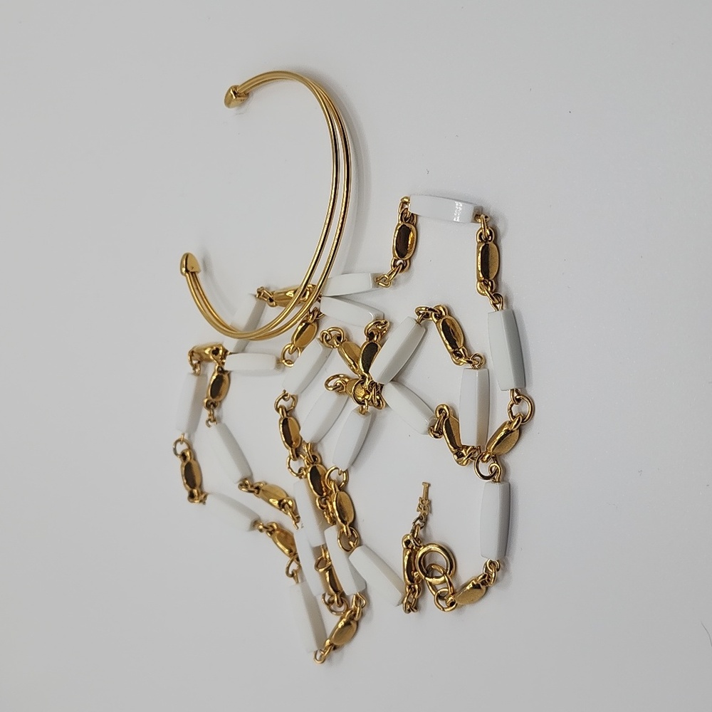Vintage Crown Trifari Goldtone & White Beaded Necklace & Goldtone Cuff Bracelet